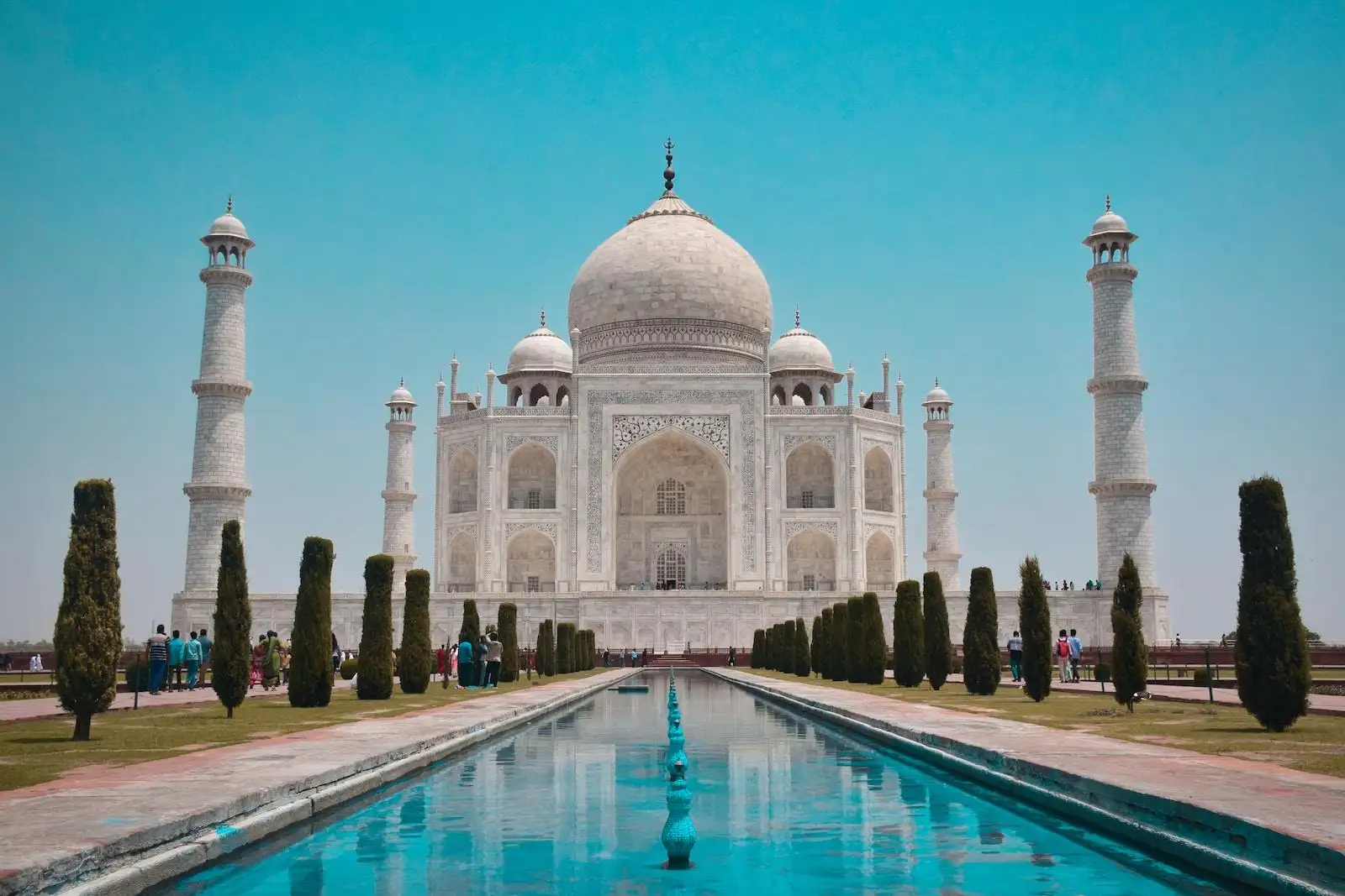 Photo by Jovyn Chamb Taj Mahal India