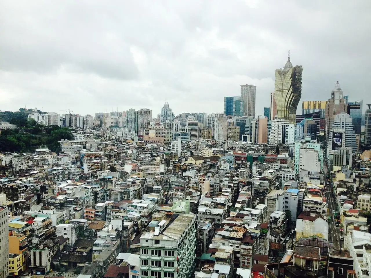 Photo by doviliux macao, city, china